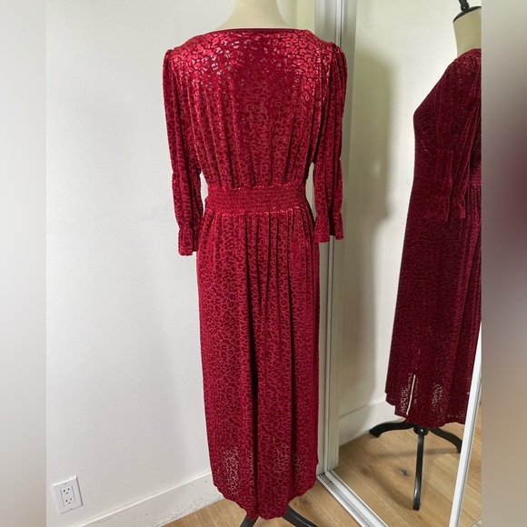 Sold out - Picture 6 of 10